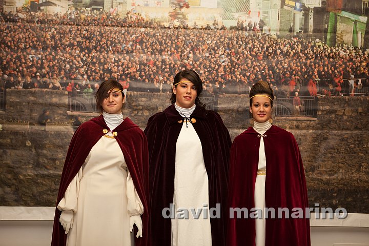 presentazione personaggi-7065.jpg
